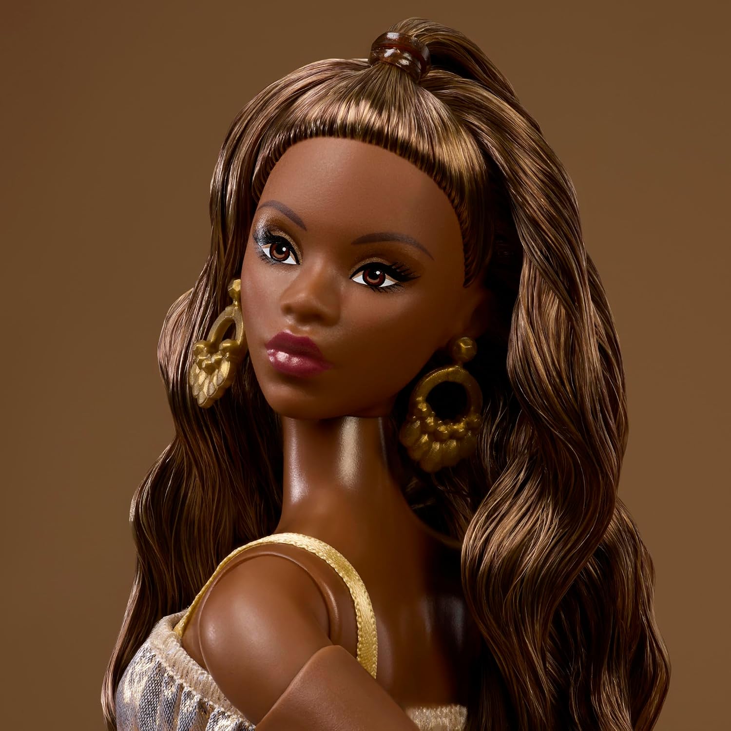 دمية باربي بيسيكس الأصلية من م - مراجعة Mattel Toy Barbie وسعره