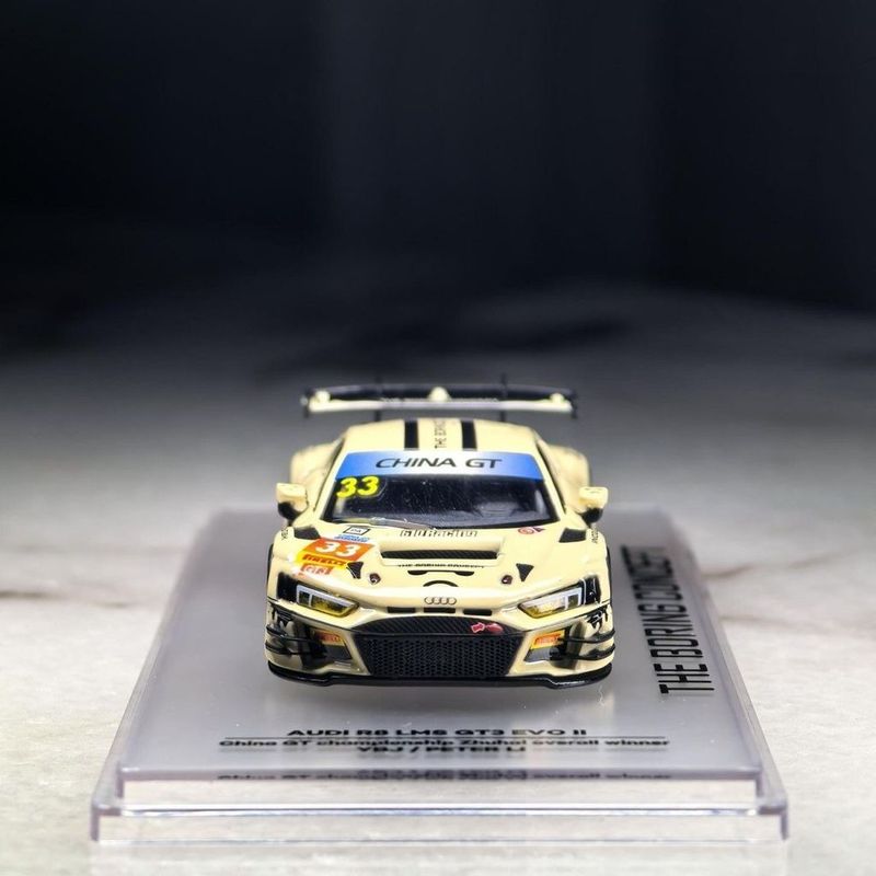 كيلو وركس 1/64 أودي آر8 جي تي  - مراجعة Die Cast Car 1 64 وسعره
