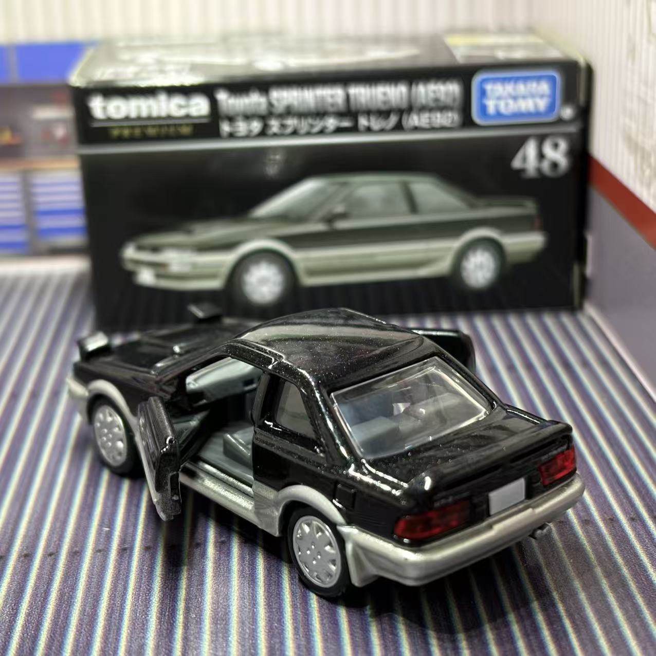 تاكارا تومي توميكا بريميوم 48  - مراجعة Die Cast Car 1 64 وسعره